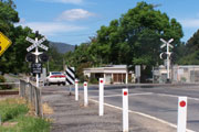 Kendall railway crossing